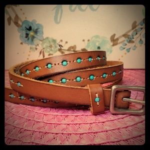 • Skinny Leather Belt •